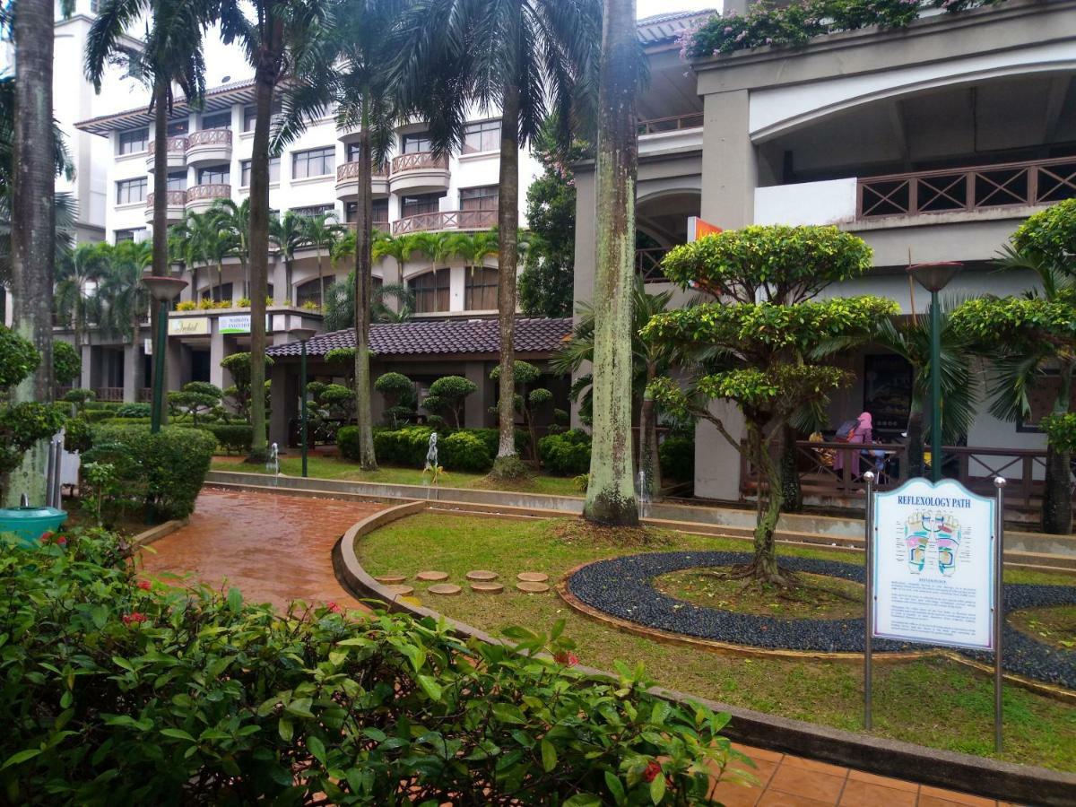 Costa Mahkota Aparthotel Malacca Ngoại thất bức ảnh