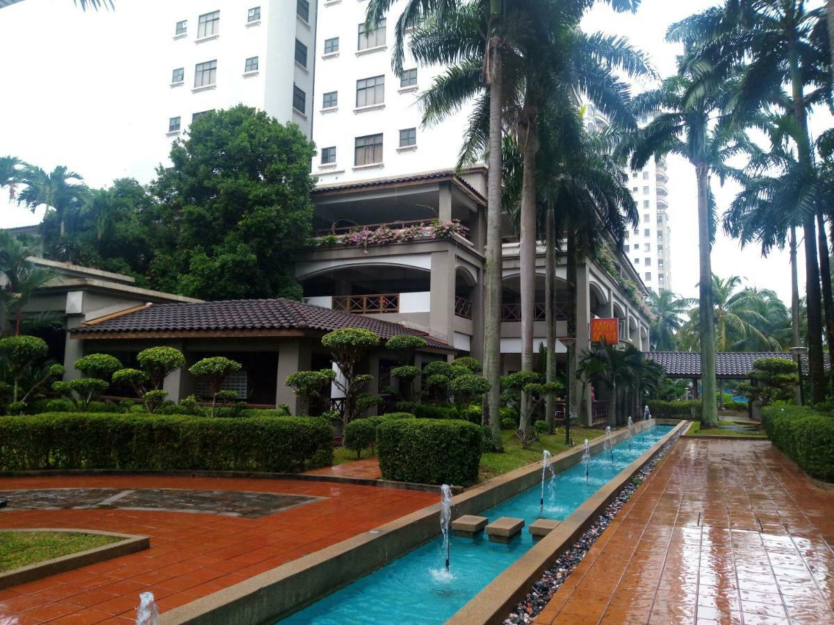 Costa Mahkota Aparthotel Malacca Ngoại thất bức ảnh